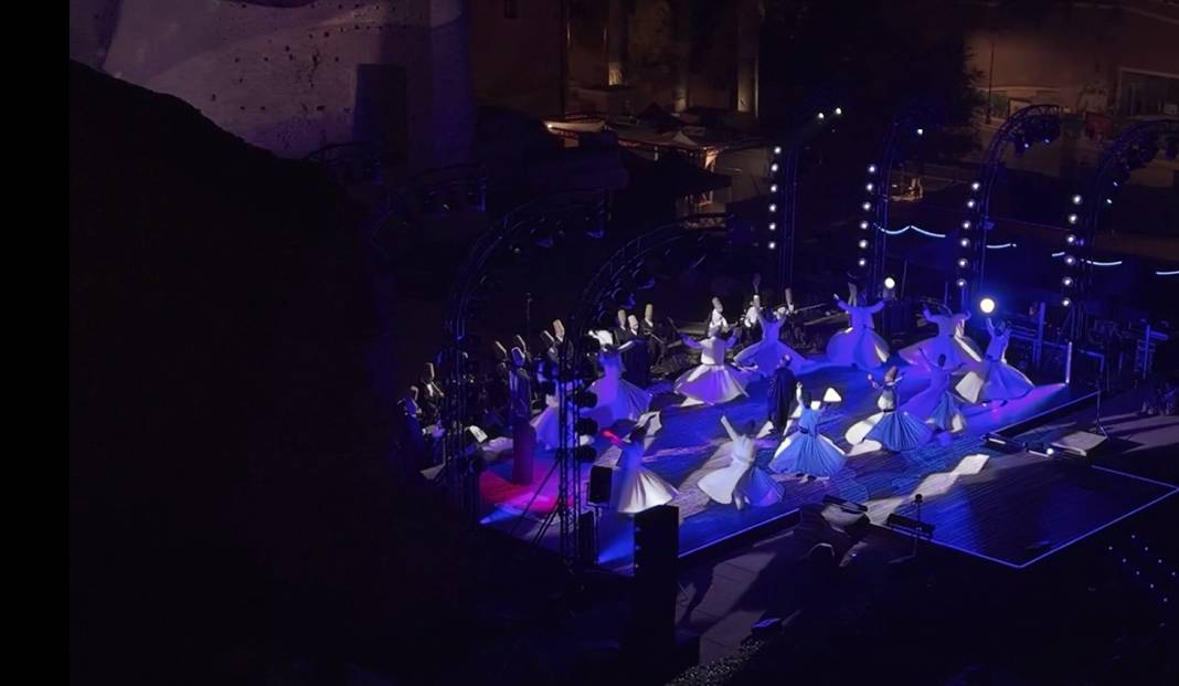 Tarihte ilk! Roma'nın binlerce yıllık tapınağında Konya ruhu hayat buldu 18